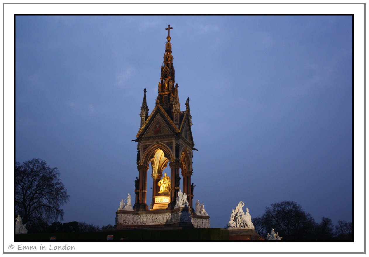 [The Albert Memorial at night - Kensington Gardens[3].jpg]