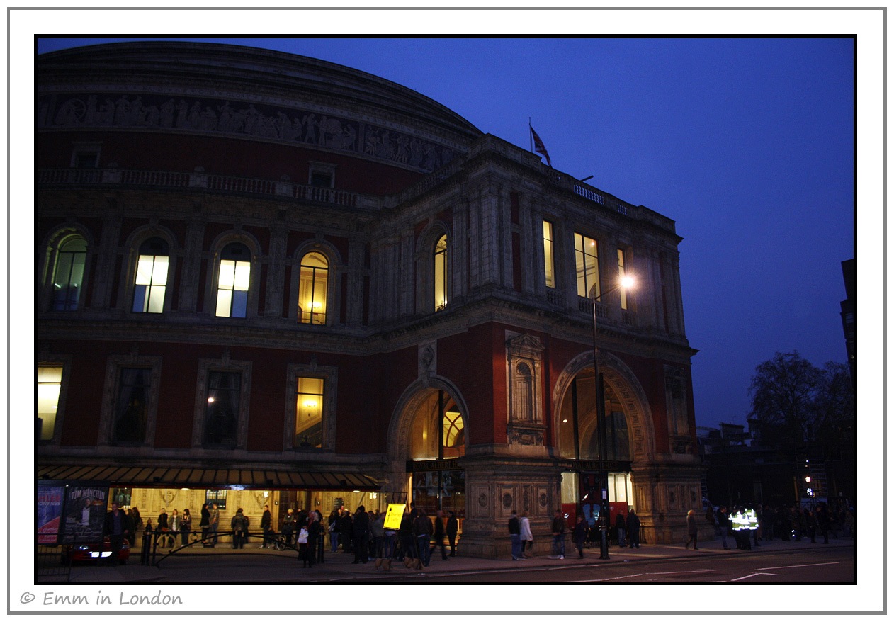 [The Entrance to the Royal Albert Hall[3].jpg]
