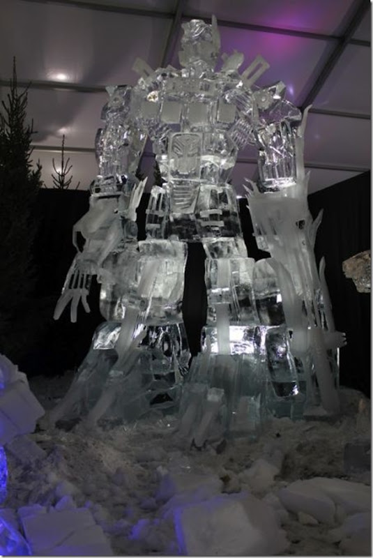 Escultura de gelo do Optimus Prime (1)