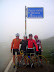 De gauche à droite : moi, Véronika, Nicolas et Béatrice, tandis que le brouillard, la pluie et le froid font leur grand retour !