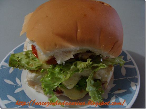 hamburguer-de-frango---lanche hamburguer-de-frango---lanche