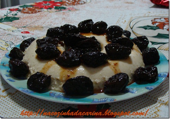 bavariose-de-pera-com-calda-de-ameixa-02 bavariose-de-pera-com-calda-de-ameixa-02