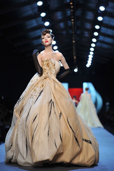 Christian Dior Runway Paris Fashion Week Haute 82QCgoJCxkml