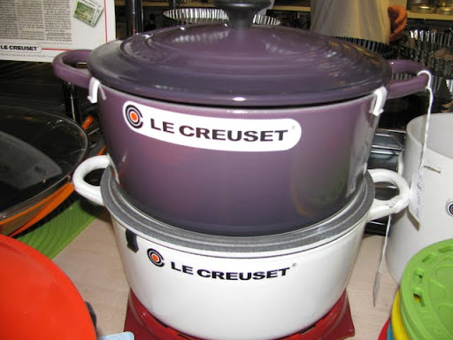 Cassis & White Cast-iron