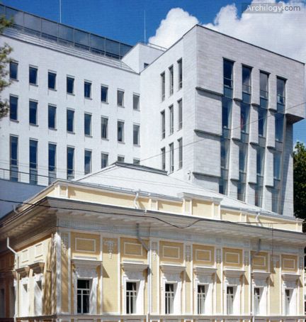 Strastnoi Boulevard 9 Office Building