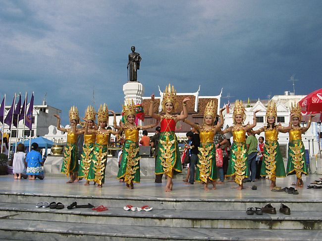 รูปภาพ ประเพณี งานวัน เข้าพรรษา ของไทย Part 2