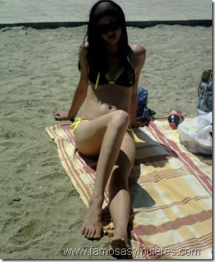 chicas bikinis en hilo fotos