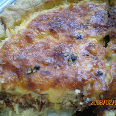 Cheesy Bacon & Sausage Breakfast Quiche