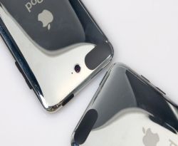 iPod iPod Apple admit there is a bug in the iPhone and iPod Touch