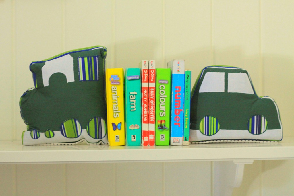[Car_Train_Bookends[2].jpg]