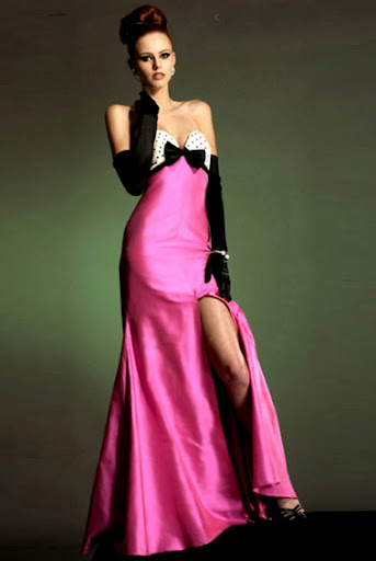C144 Elegant Prom Dresses / Gowns