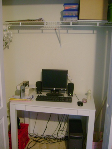 [closet office 002[5].jpg]