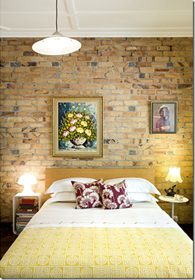 Casa de Valentina - via Desire to inspire - tijolinhos no quarto