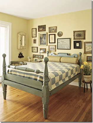 Quadros na parede do quarto