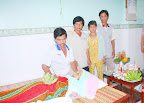 Dam Tang ba Ngoai Slideshow
