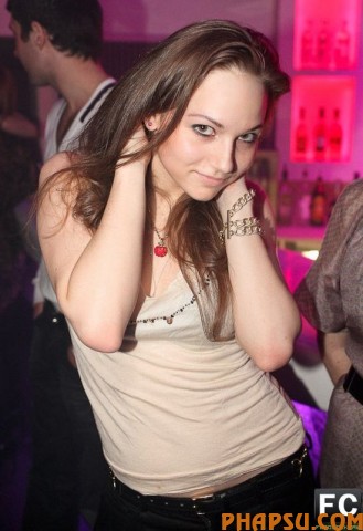 ảnh hộp đêm của Nga :x Moscow_nightclubs_sexy_girls_25