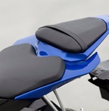 [2009-YZF-R6-detail-10_prv_tcm26-271758[2].jpg]