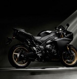 [2009-YZF-R1-static-06_prv_tcm26-266130[2].jpg]