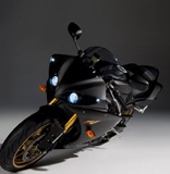 [2009-YZF-R1-static-07_prv_tcm26-266133[2].jpg]