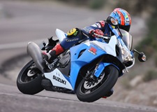 01suzuki-gsxr1000-k9