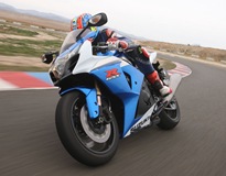 [11suzuki-gsxr1000-k9[5].jpg]