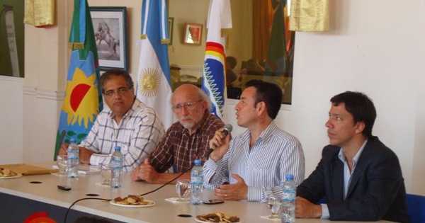 [Marcelo Bonavita, Jorge Guitelman, Rodrigo Torre y Gustavo Sosa[6].jpg]
