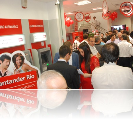 Inauguración de nueva sede del banco Santander Rio en Mar de Ajó