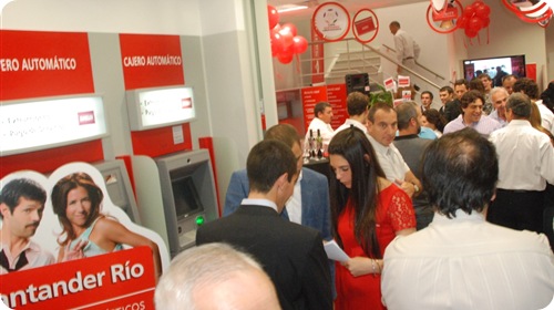 Inauguración del Banco Santander Río