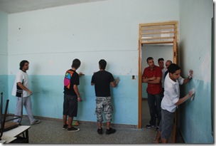 Voluntarios Pintando Escuelas