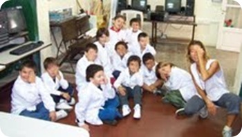 Alumnos de la Escuela Nº 2 de Santa Teresa