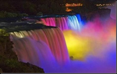 beautiful-niagara-falls-at-night-1
