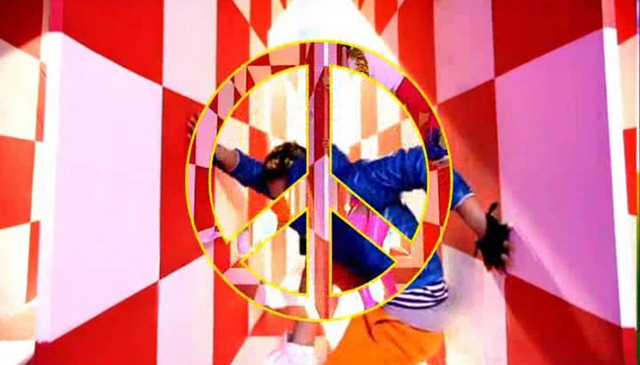 [Rihanna 10[11].jpg]