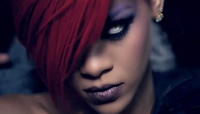 [Rihanna 13[12].jpg]