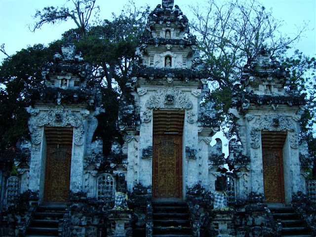 Templo balinés
