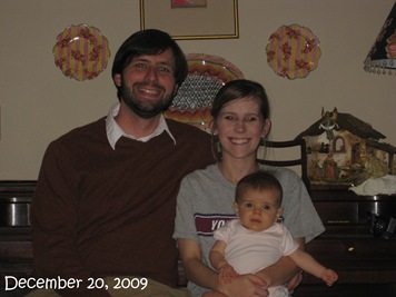 [(28) Family Picture (December 20, 2009)_20091220_001[4].jpg]