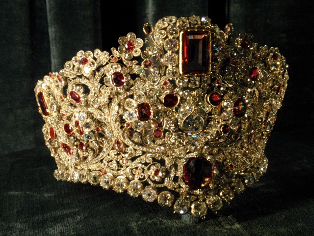 crown made of diamonds and precious stones