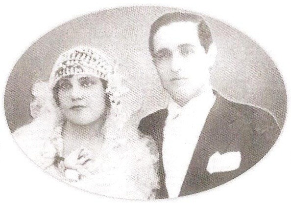 [Corruco- Boda con Julia Durn Casablanca 1932 001[7].jpg]
