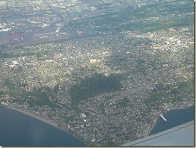 2010-04-29 Landing over Seattle (8)