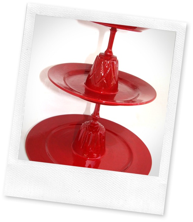 Cake Stand Made With Tea Cups Cake Stand Made With Tea Cups