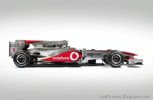 [McLaren-MP4-25-3[2].jpg]