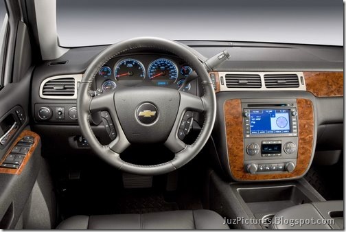 2011-Chevrolet-Silverado-32