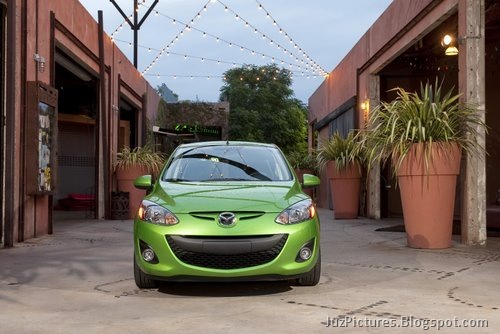 [2011-Mazda2-3[2].jpg]