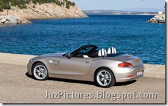 2009-bmw-roadster-z4-rear-left 2009-bmw-roadster-z4-rear-left