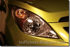 2009-Chevrolet-spark-right-headlights