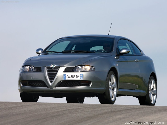 [Alfa Romeo GT Q22[2].jpg]