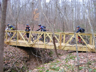 Psychobilly ruining my shot of Riders on Bridge