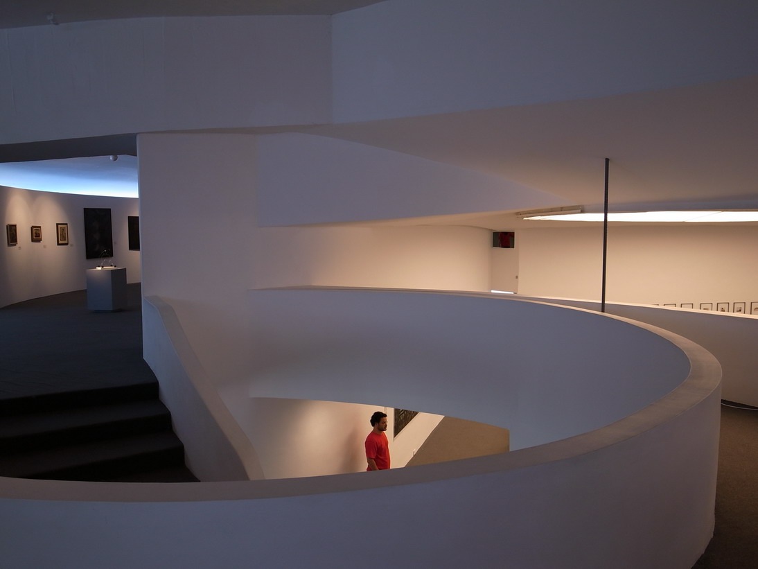 [R0010462[2].jpg]