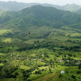 Vista panorámica desde la Montana Redonda hacia el valle de Miches, Dominican Republic - http://www.rancholacueva.com