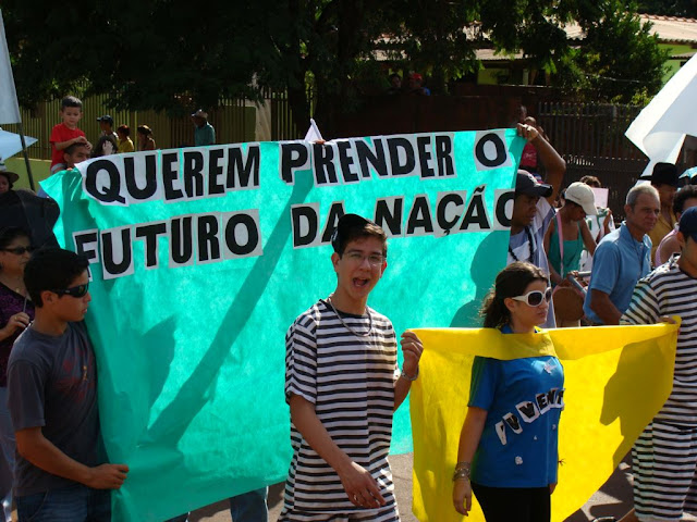Juventude faz manifesto na Romaria do Trabalhador
