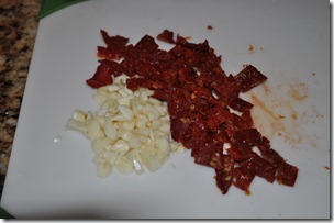  Whole Wheat Orzo with Spinach, Sundried Tomatoes and Garlic